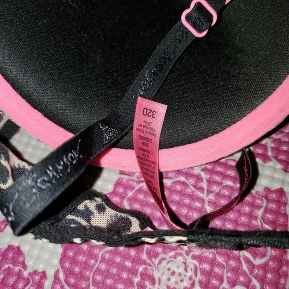 Betsey Johnson/Victoria's Secret Bra Bundle x3 - Picture 7 of 8